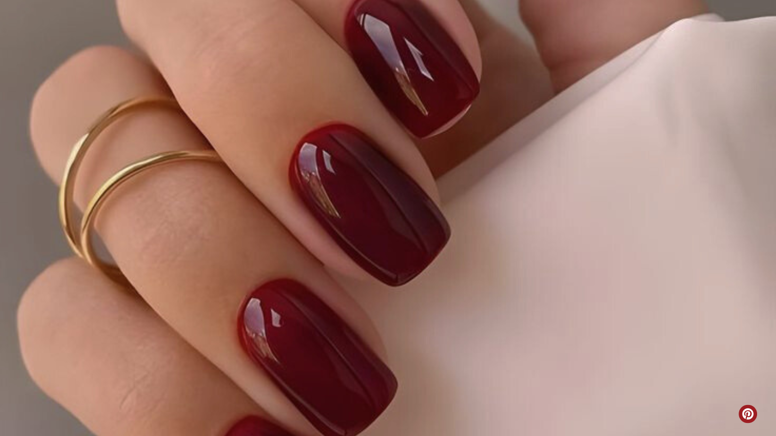 Red wine nails